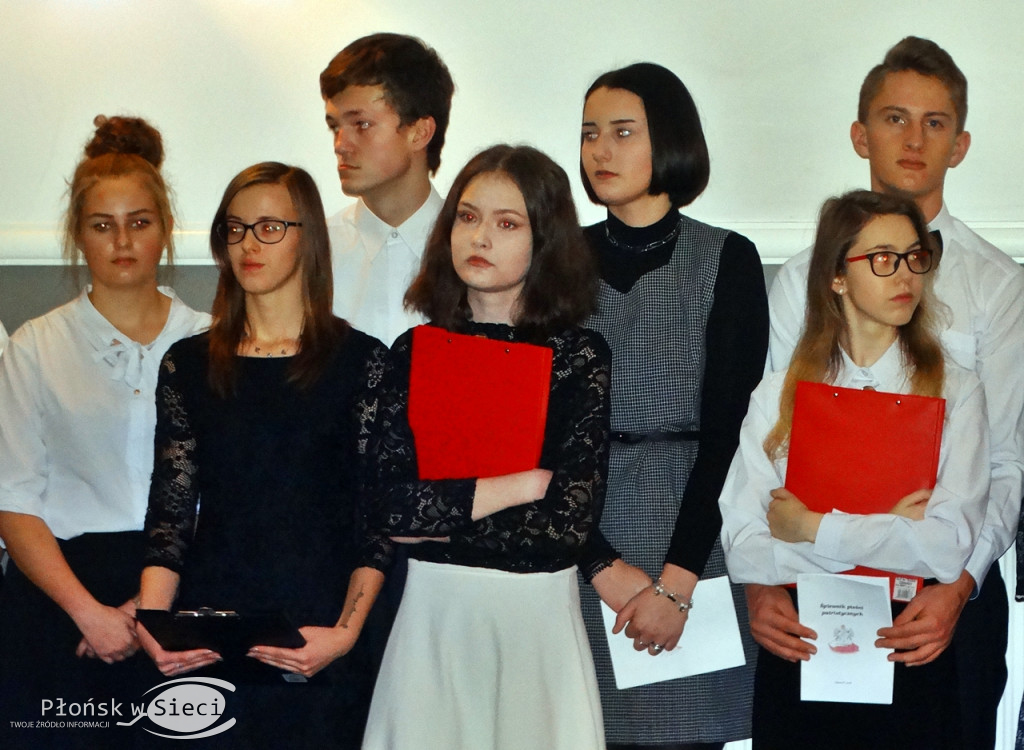 Wzruszający spektakl z okazji 11 listopada