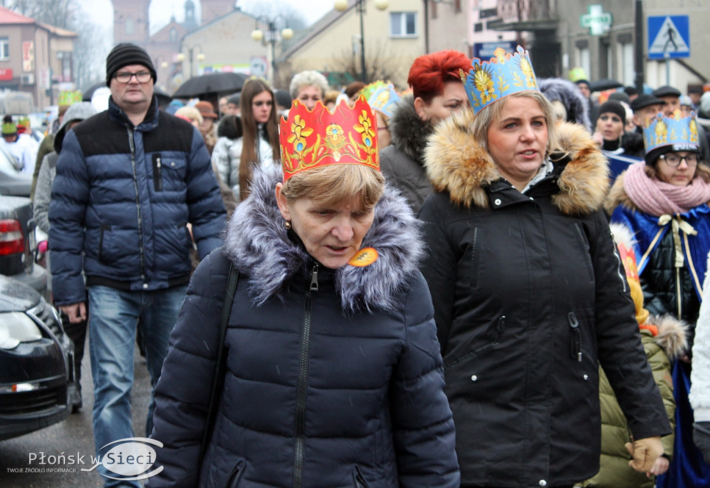 Trzej Królowie przeszli ulicami Raciąża