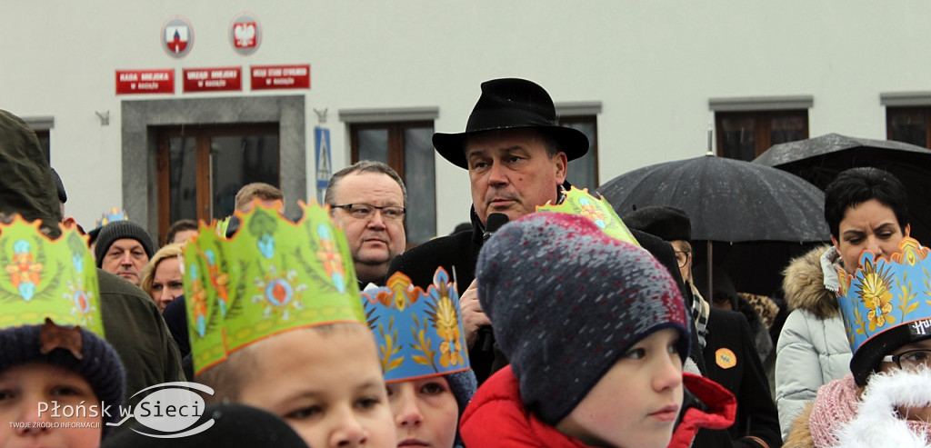 Trzej Królowie przeszli ulicami Raciąża