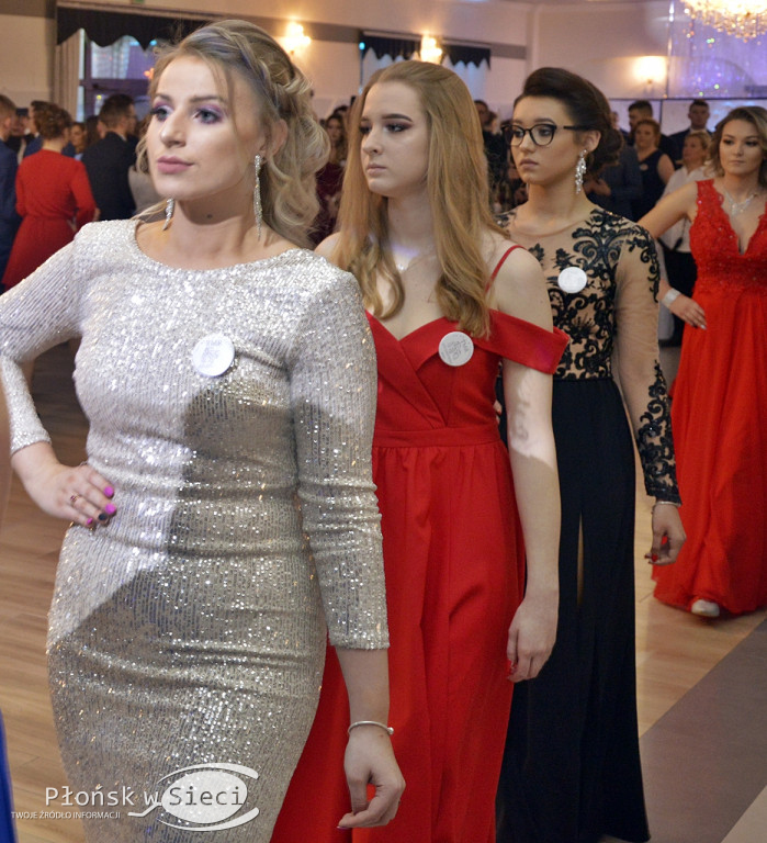 Poloneza czas zacząć! Bal maturzystów z ZS nr 1