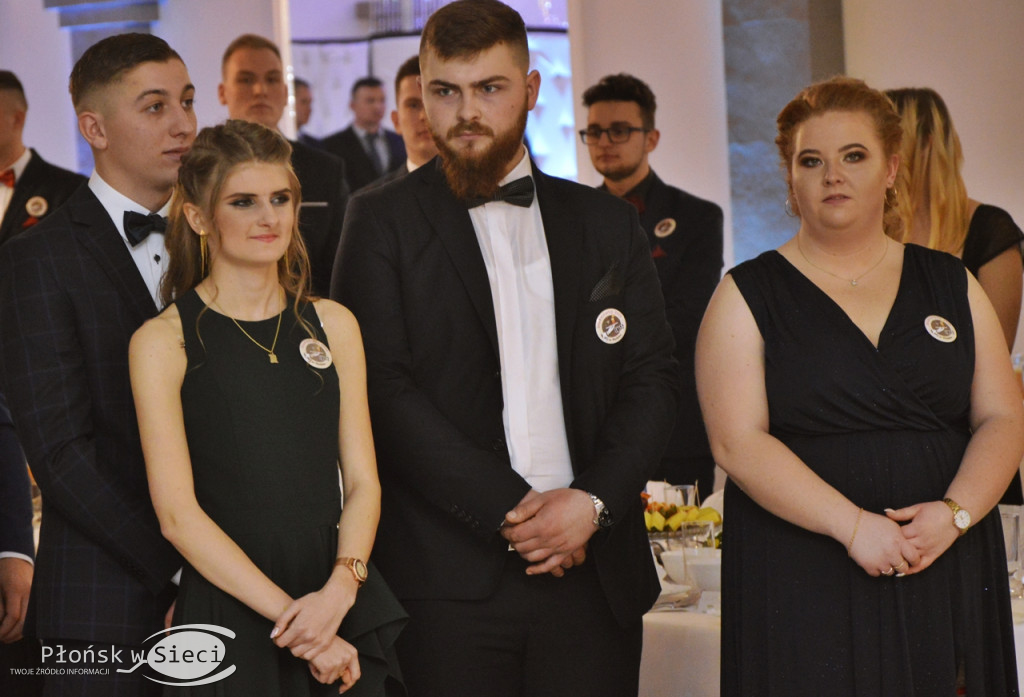 Poloneza czas zacząć! Bal maturzystów z ZS nr 1