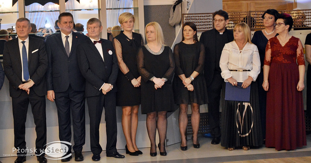 Poloneza czas zacząć! Bal maturzystów z ZS nr 1