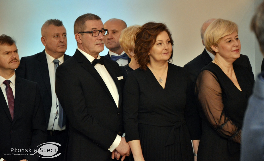 Poloneza czas zacząć! Bal maturzystów z ZS nr 1
