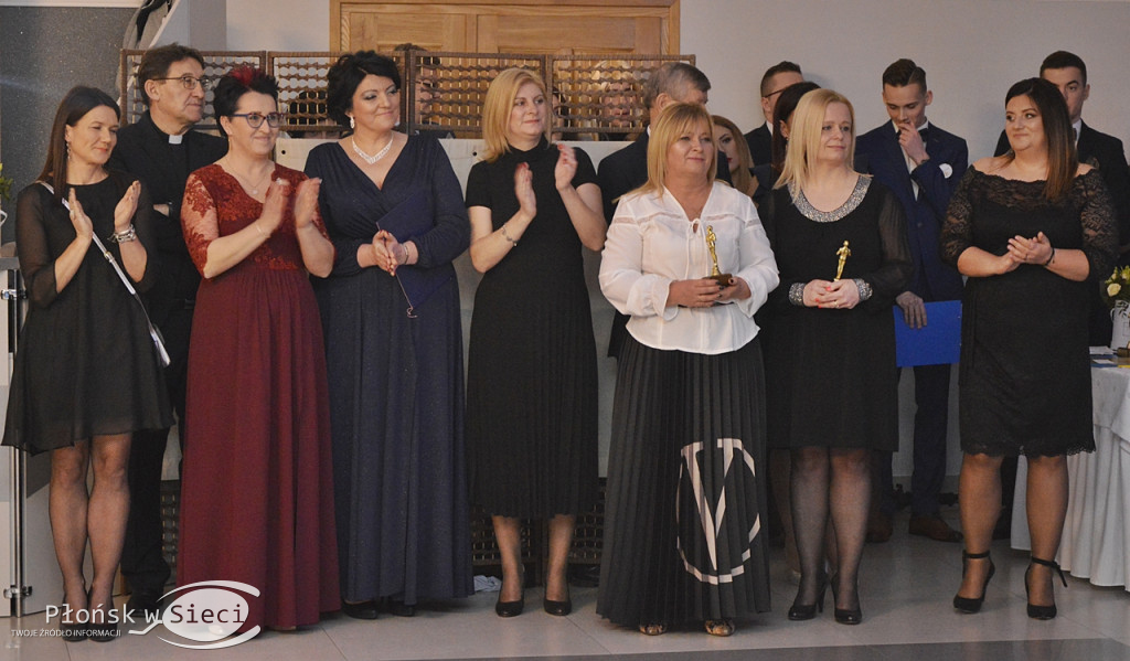 Poloneza czas zacząć! Bal maturzystów z ZS nr 1