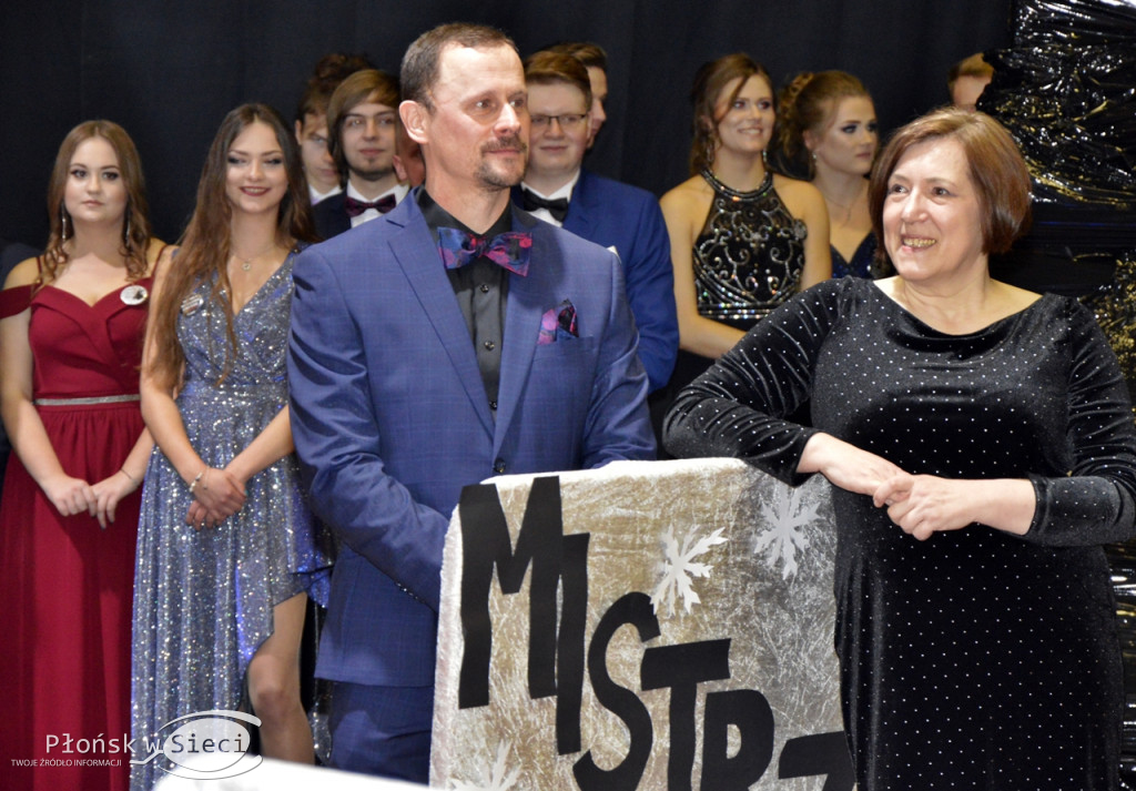 Studniówkowe ostatki w Płońsku - bawiło się I LO