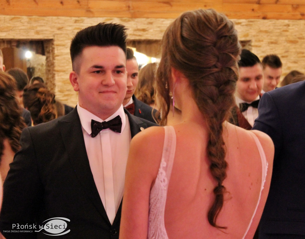 Niech żyje bal! Studniówka ZS w Raciążu