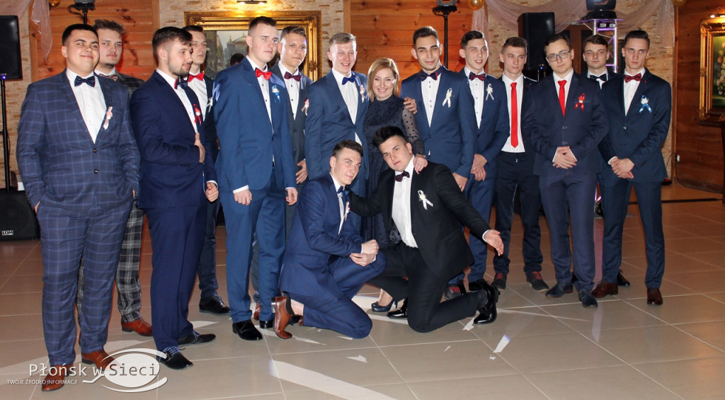 Niech żyje bal! Studniówka ZS w Raciążu