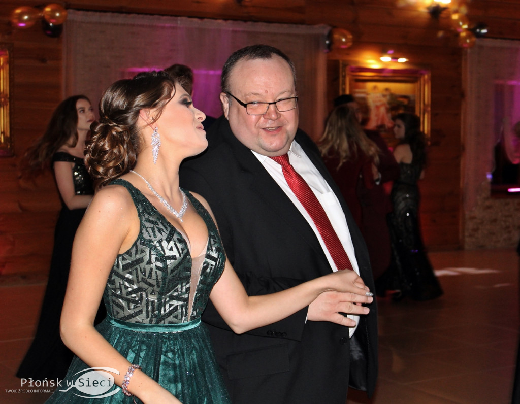 Niech żyje bal! Studniówka ZS w Raciążu