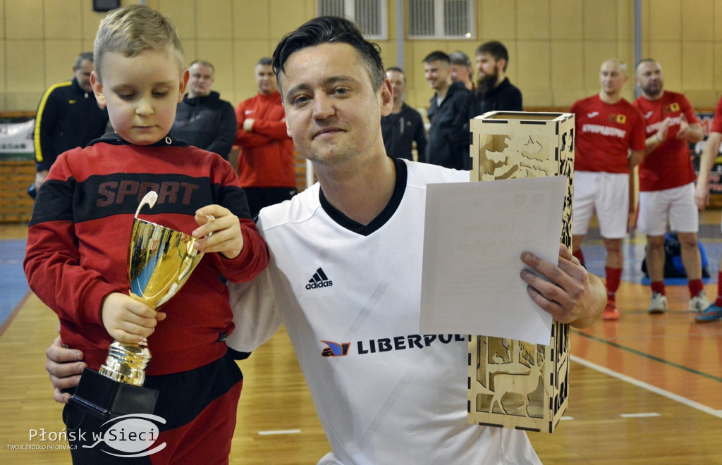 Puchar pozostał w domu. Liberpol najlepszy!