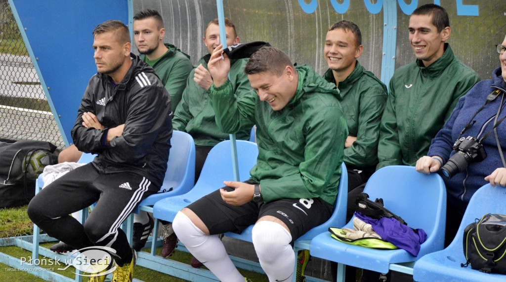 Derby Błękitni vs. Sona w strugach deszczu