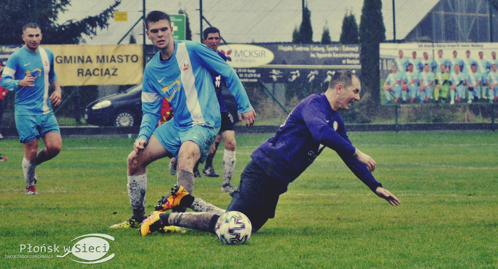 Derby Błękitni vs. Sona w strugach deszczu