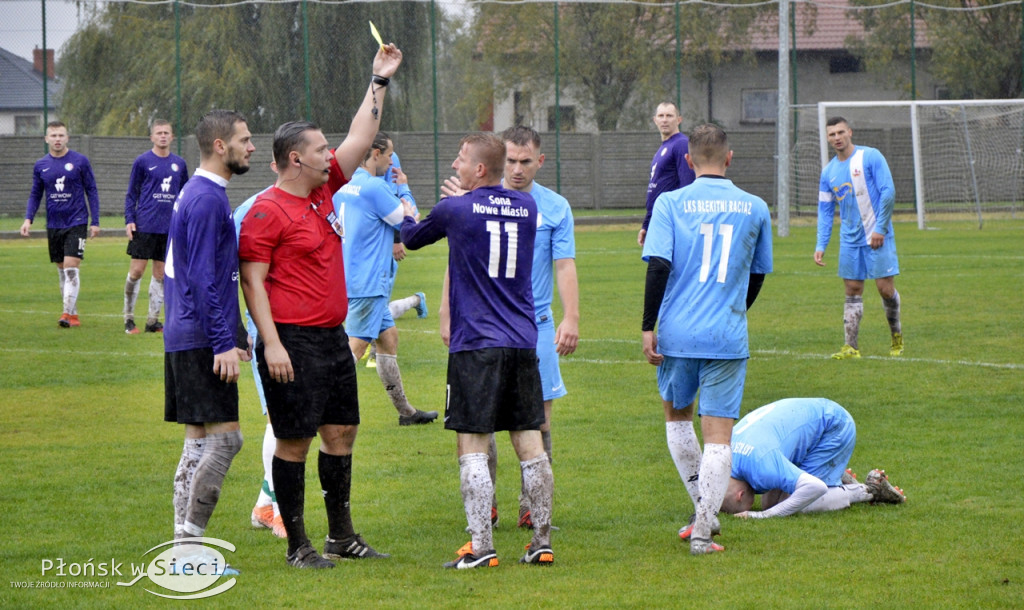 Derby Błękitni vs. Sona w strugach deszczu