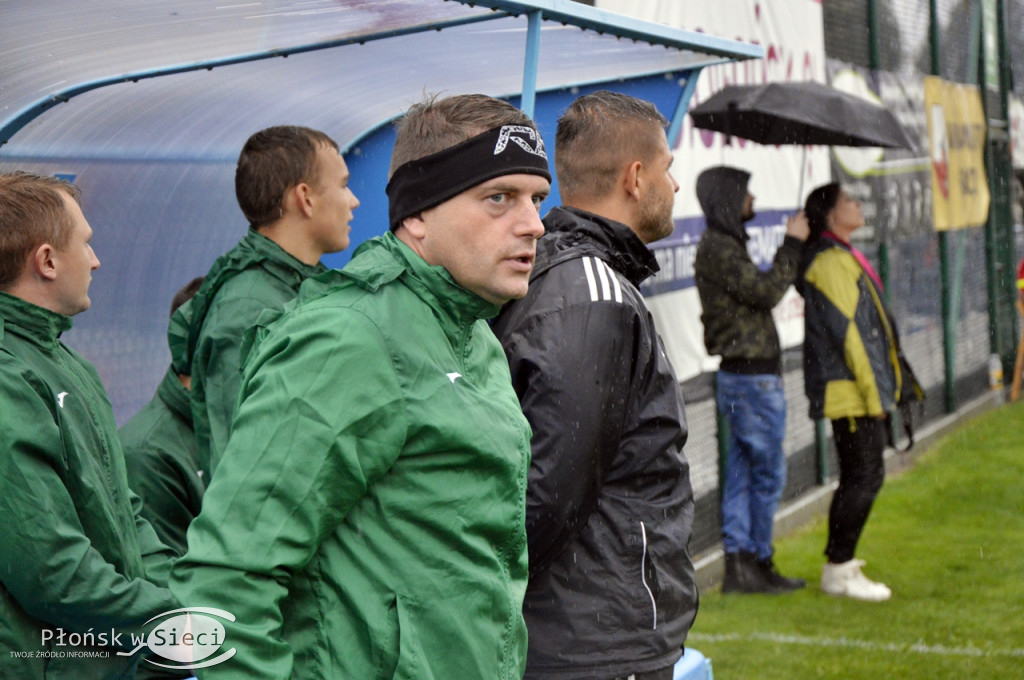 Derby Błękitni vs. Sona w strugach deszczu