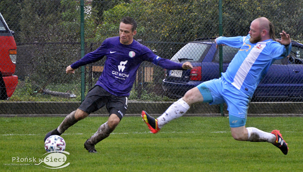 Derby Błękitni vs. Sona w strugach deszczu