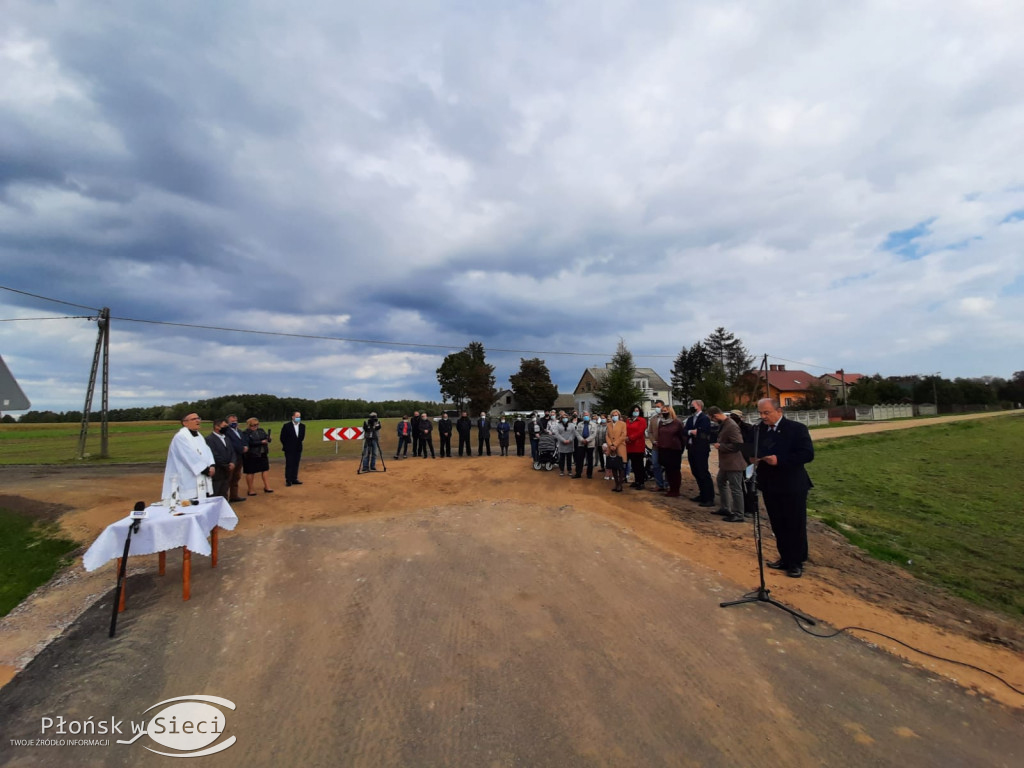 Uroczyste otwarcie drogi w Żelechach