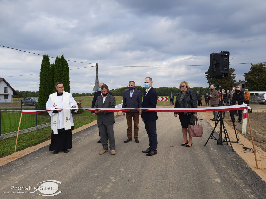 Uroczyste otwarcie drogi w Żelechach
