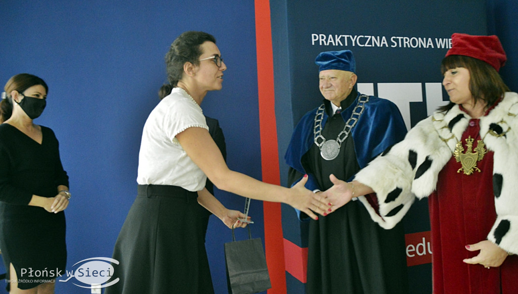Ruszył nowy rok akademicki na UTH
