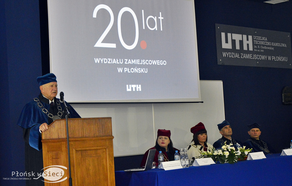 Ruszył nowy rok akademicki na UTH
