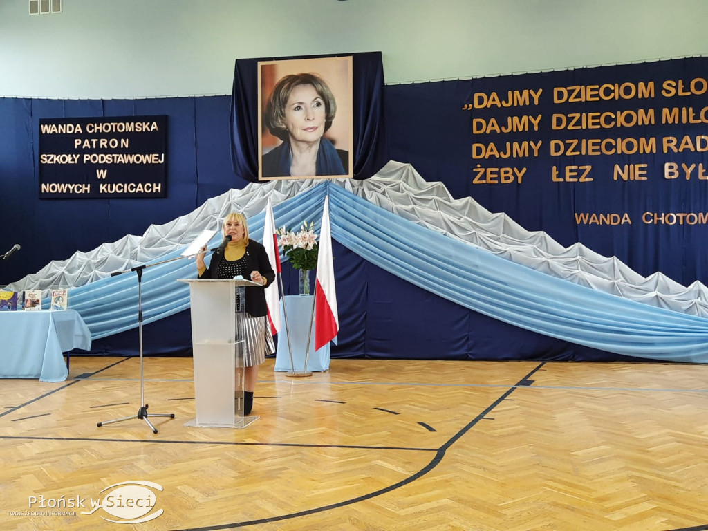 Podstawówka w Kucicach z patronem i sztandarem