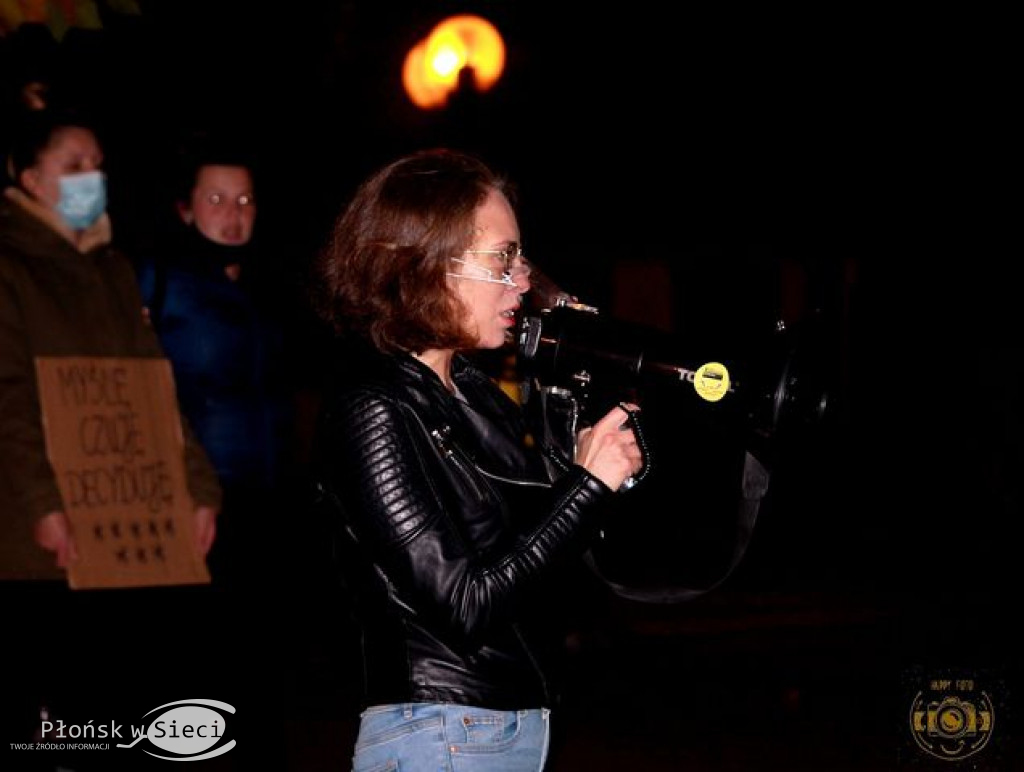 Protest #PiekłoKobiet w Nowym Mieście