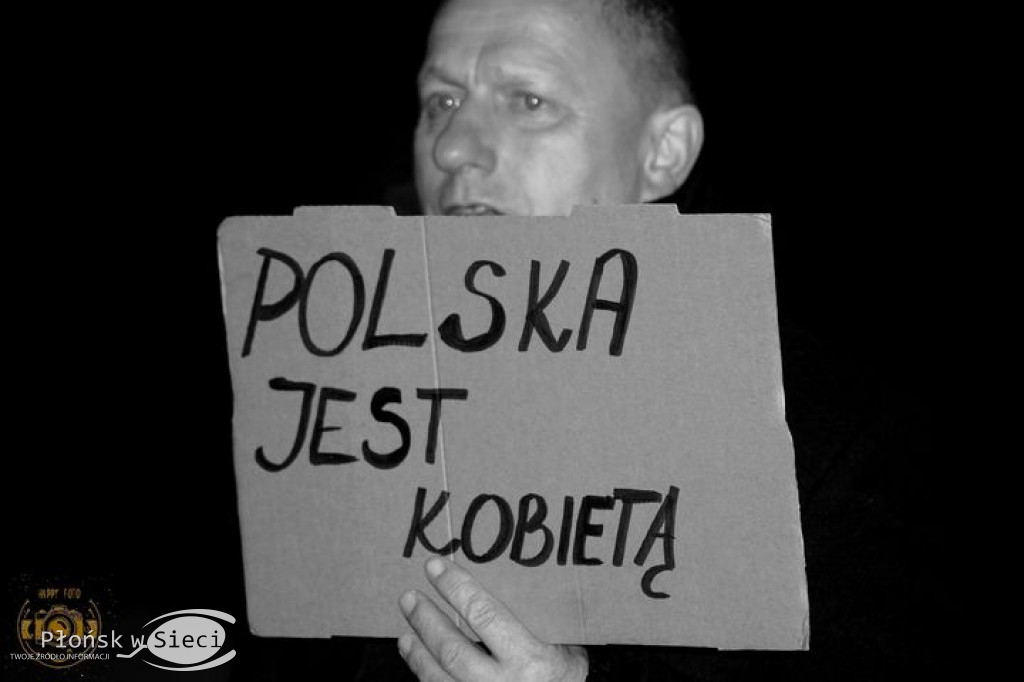 Protest #PiekłoKobiet w Nowym Mieście