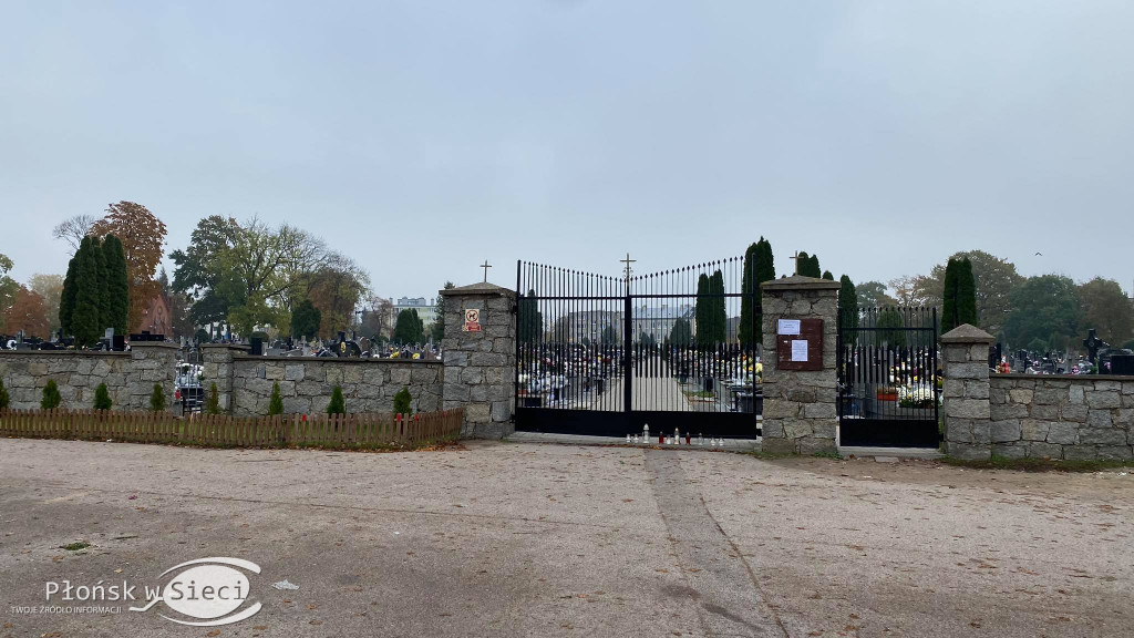 Płoński cmentarz i okolica 1 listopada...