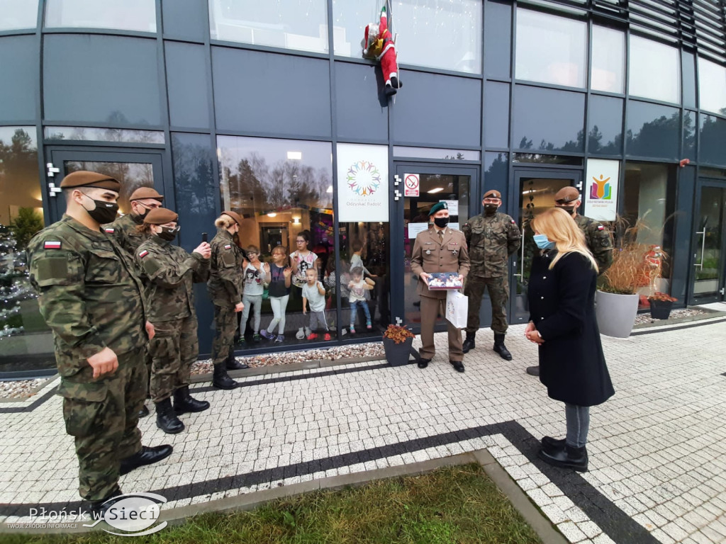 Obdarowali dzieci w Kraszewie-Czubakach