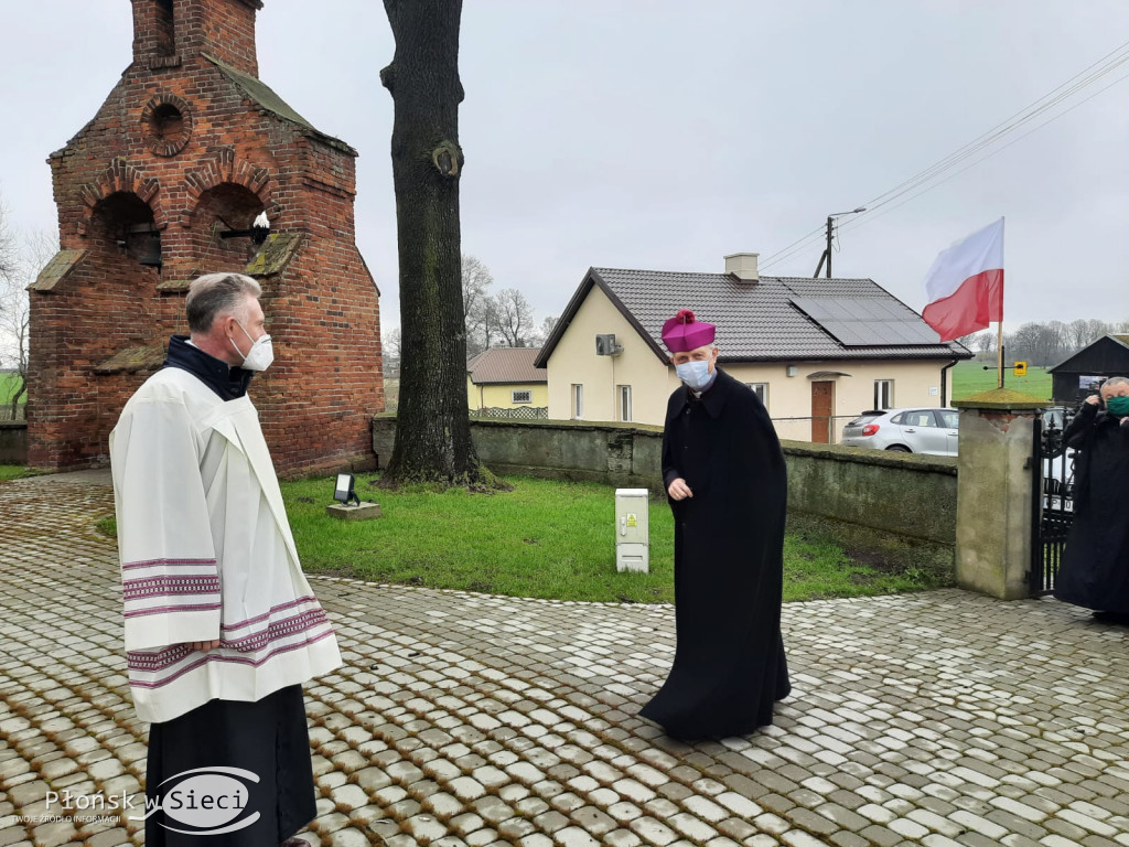 Biskupia wizyta w parafii w Kucicach