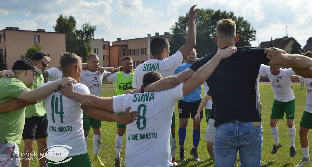Derbowo na koniec piłkarskiego sezonu