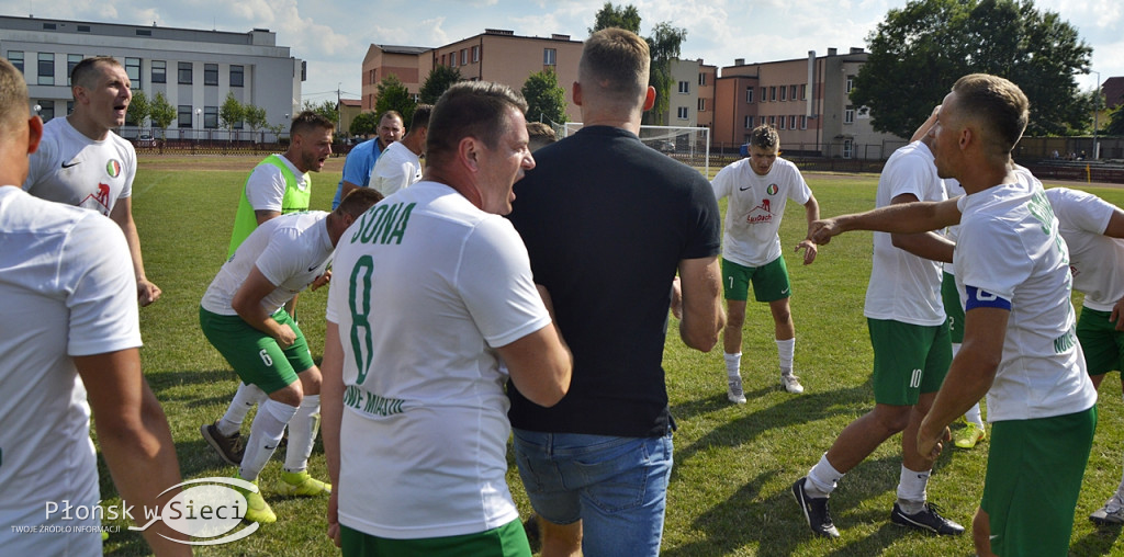 Derbowo na koniec piłkarskiego sezonu