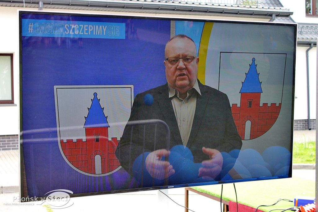 Plenerowa promocja szczepień w Raciążu