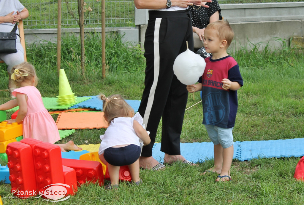 Plenerowa promocja szczepień w Raciążu