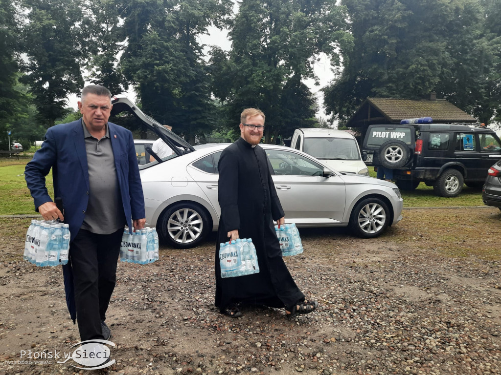 Pielgrzymi kroczą przez powiat płoński