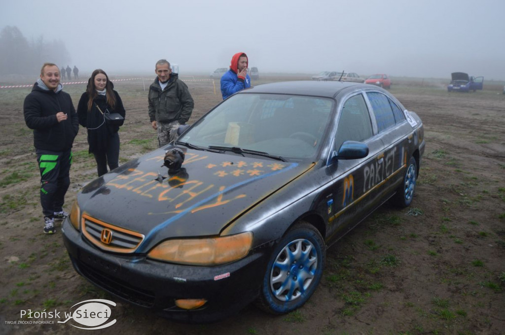 Motociekawy Wrak Race - zbiórka dla Bogusi