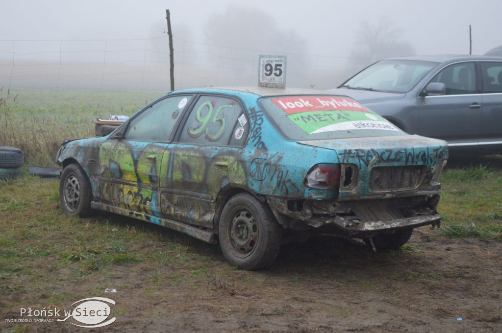 Motociekawy Wrak Race - zbiórka dla Bogusi