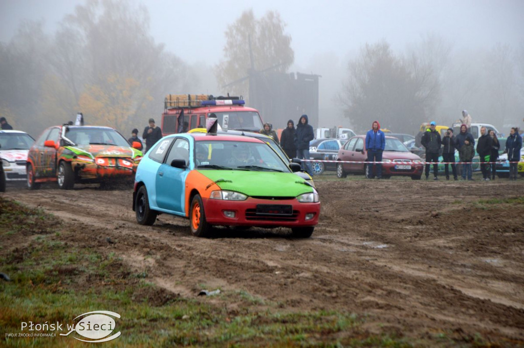 Motociekawy Wrak Race - zbiórka dla Bogusi