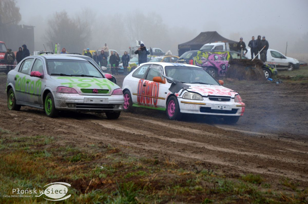 Motociekawy Wrak Race - zbiórka dla Bogusi