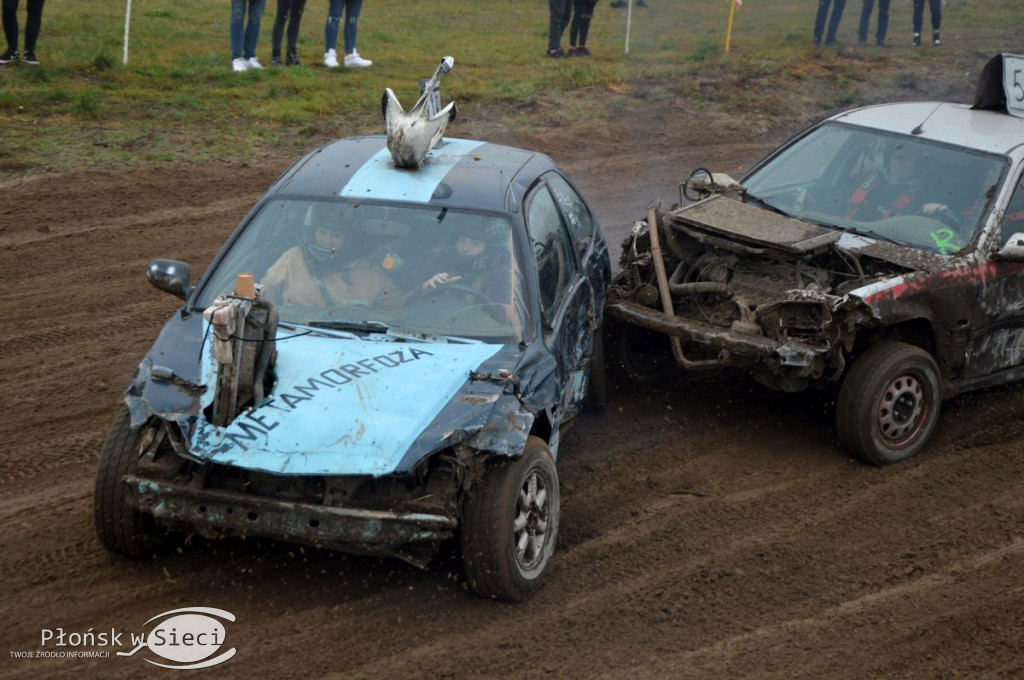 Motociekawy Wrak Race - zbiórka dla Bogusi