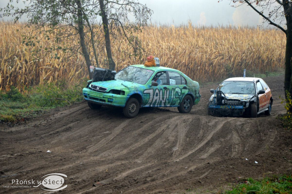 Motociekawy Wrak Race - zbiórka dla Bogusi