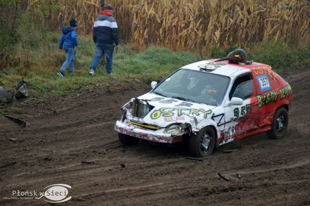 Motociekawy Wrak Race - zbiórka dla Bogusi