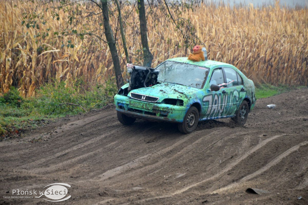 Motociekawy Wrak Race - zbiórka dla Bogusi