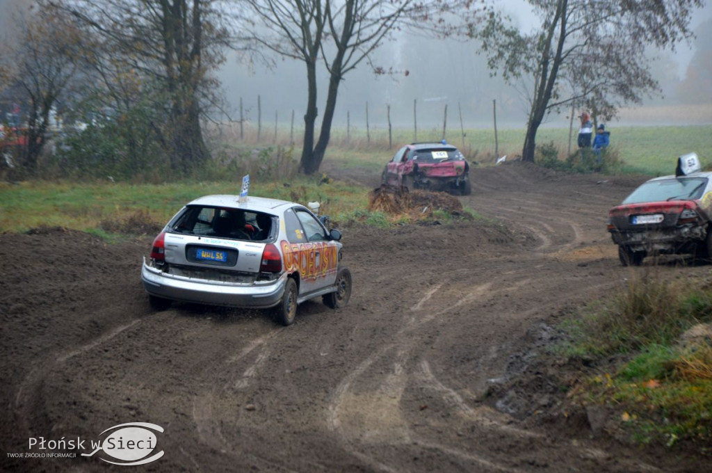 Motociekawy Wrak Race - zbiórka dla Bogusi