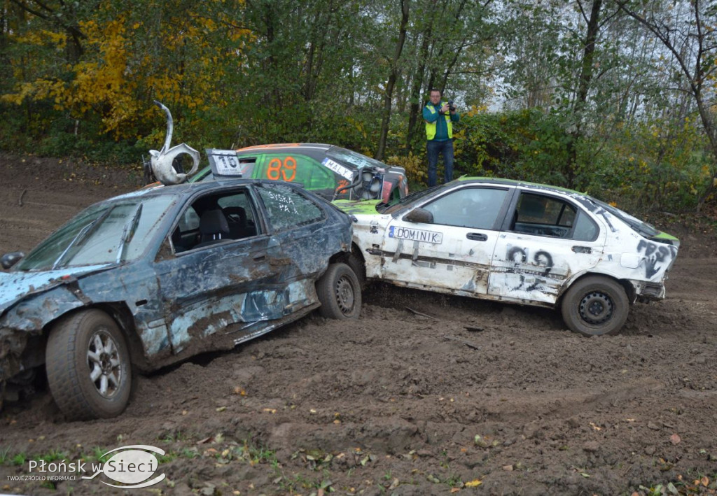 Motociekawy Wrak Race - zbiórka dla Bogusi