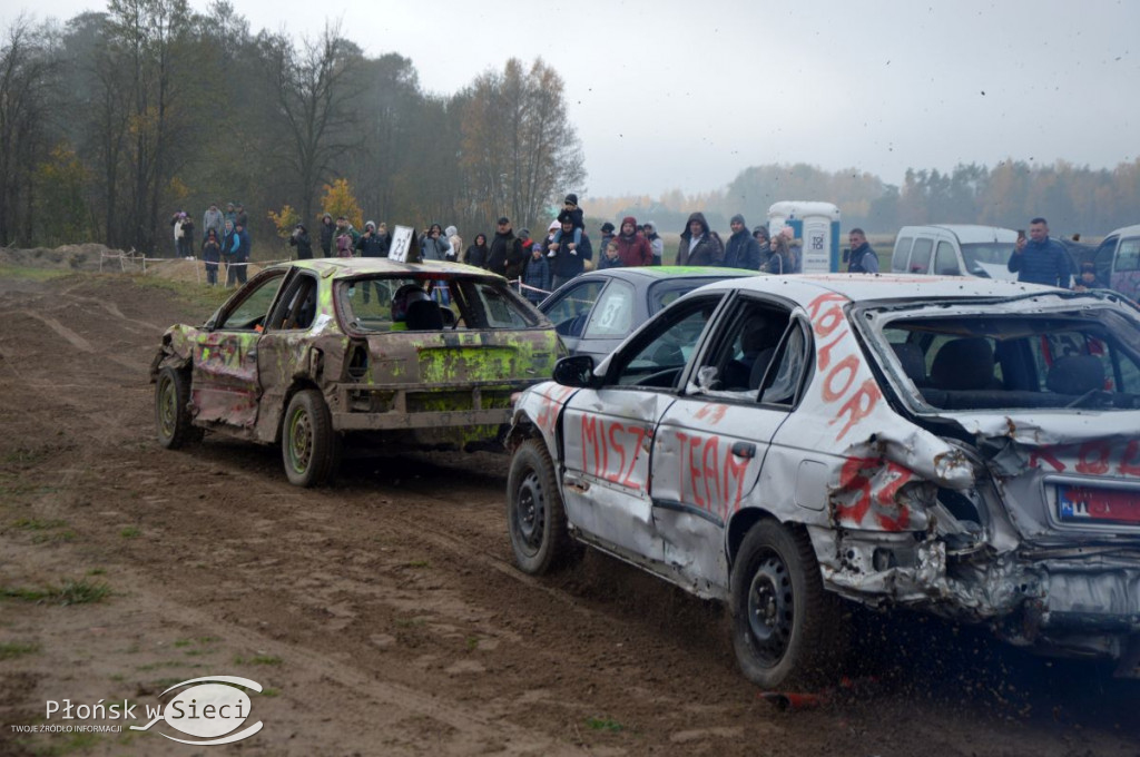 Motociekawy Wrak Race - zbiórka dla Bogusi
