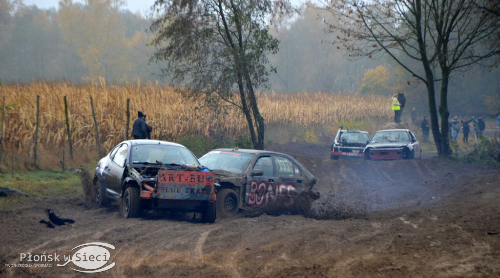 Motociekawy Wrak Race - zbiórka dla Bogusi
