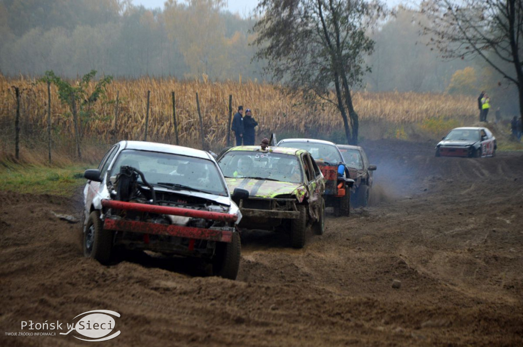 Motociekawy Wrak Race - zbiórka dla Bogusi