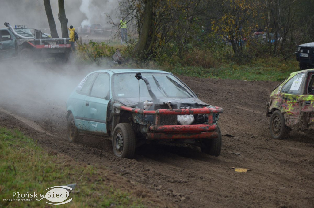 Motociekawy Wrak Race - zbiórka dla Bogusi