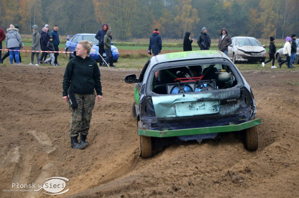 Motociekawy Wrak Race - zbiórka dla Bogusi