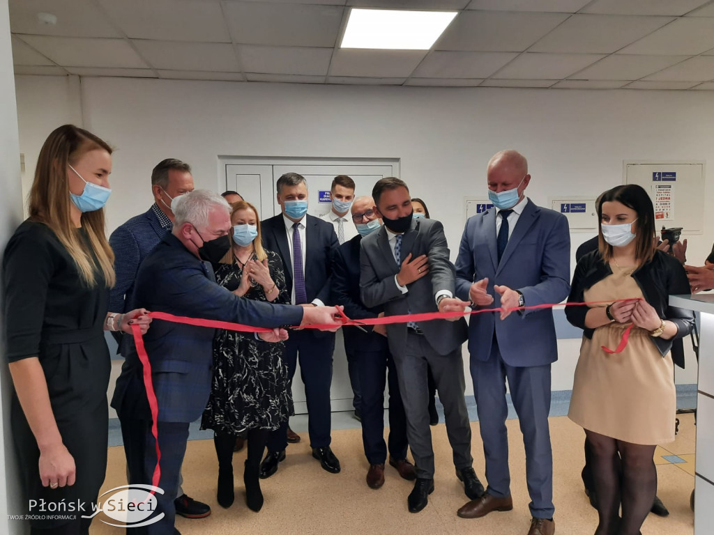 Otwarcie pracowni rezonansu w NDM