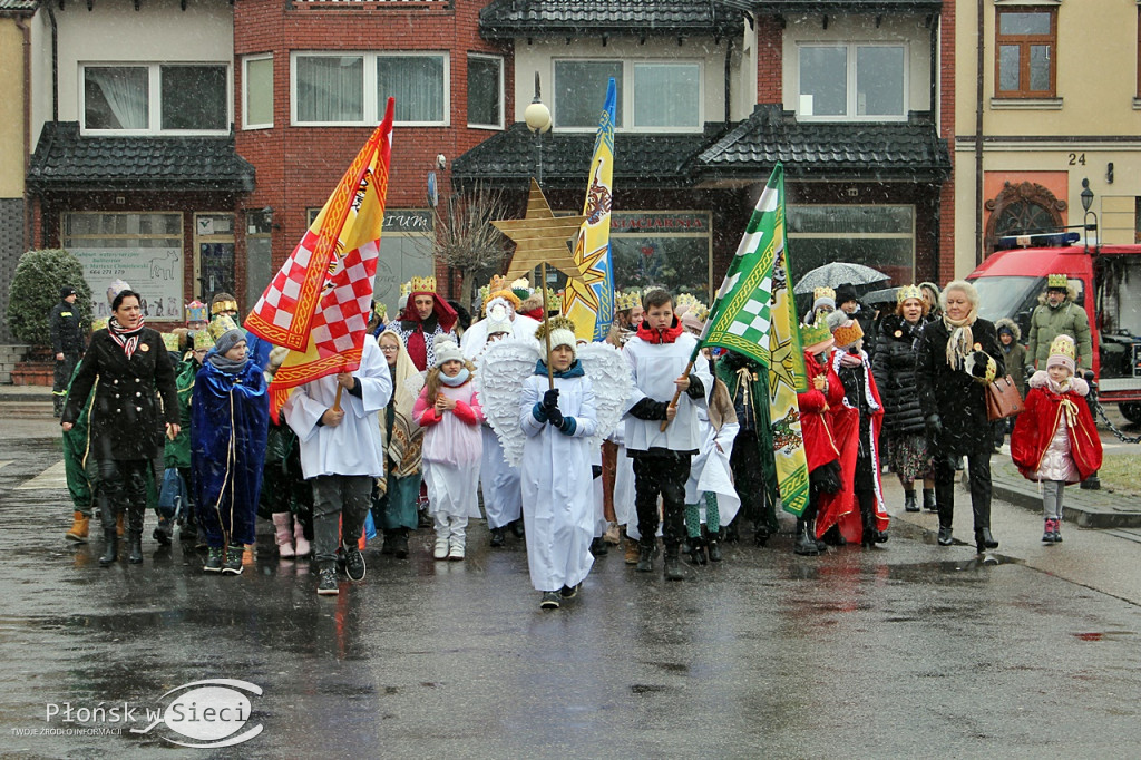 Raciążanie przeszli w Orszaku Trzech Króli